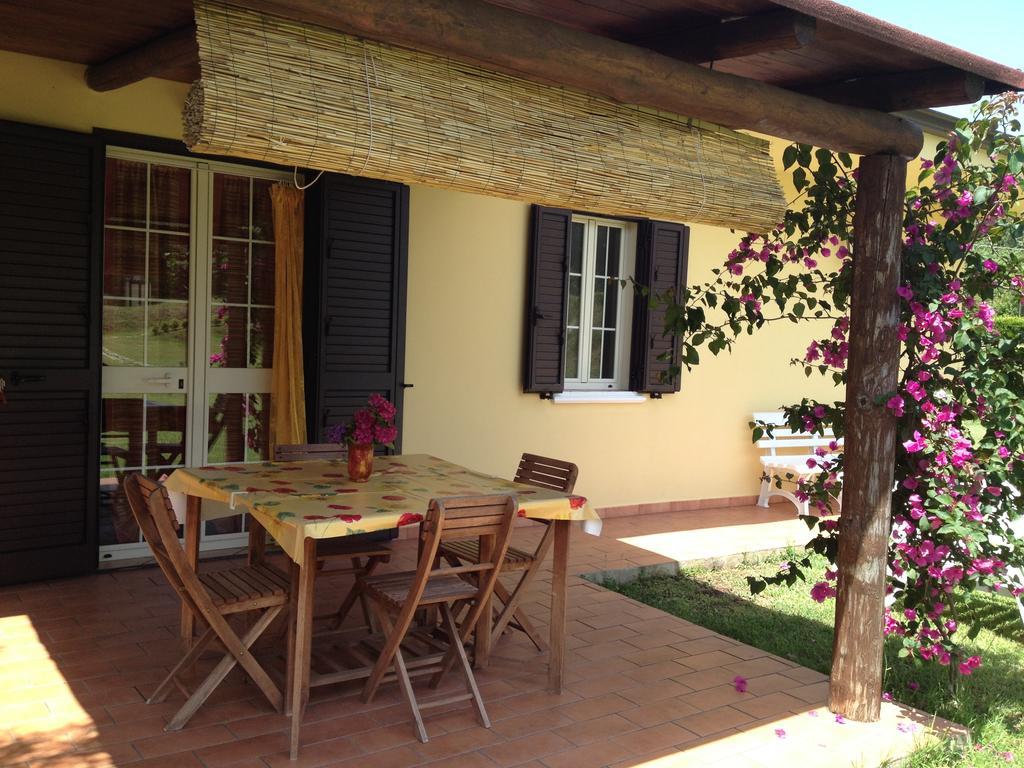 Villa Mimosa Tropea Ricadi Ruang foto